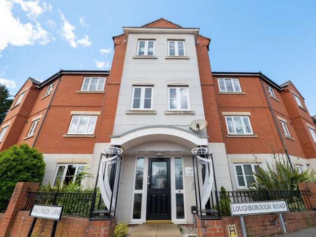Flat for sale in Elmfield, Leicestershire