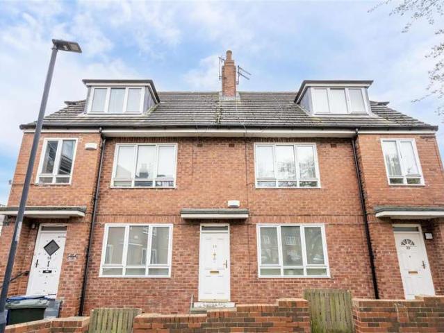Flat for sale in Arthur's Hill, Tyne And Wear