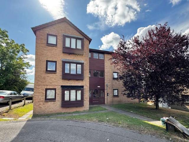 Flat for sale in Wales