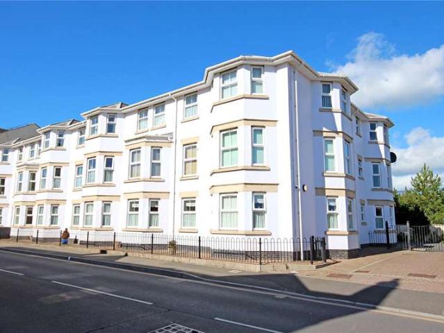 Flat for sale in Seaton, Budlake