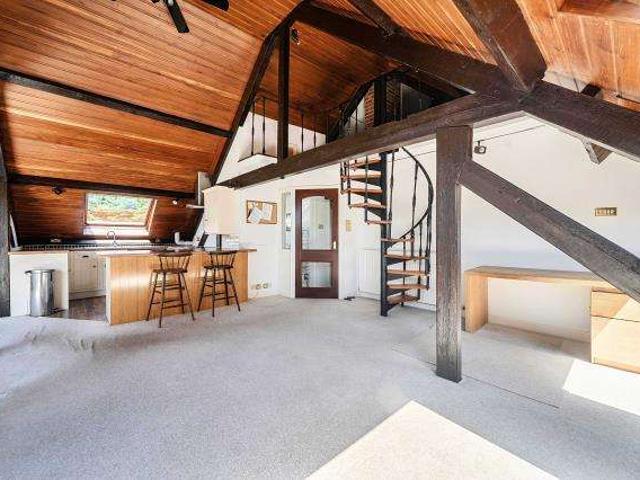 Flat for sale in Caldecott, Dromore