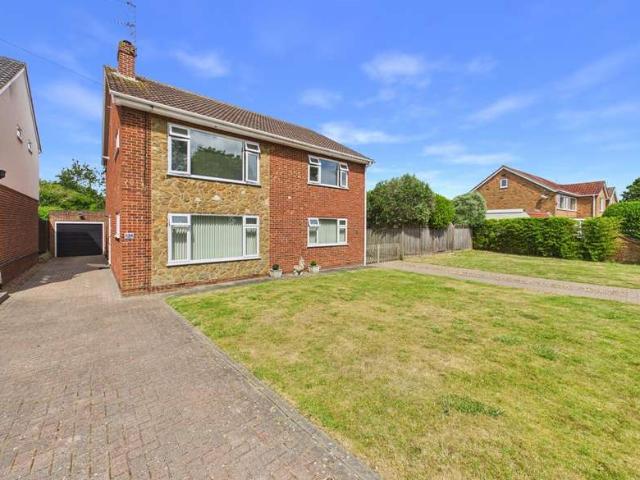 Flat for sale in Dumpton Gap, Acol
