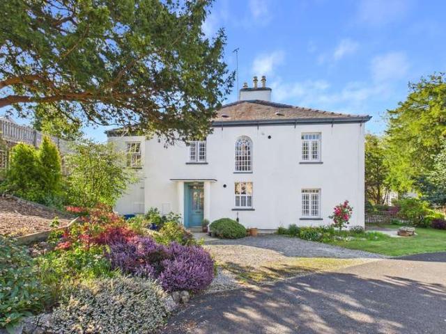 Flat for sale in Arnside