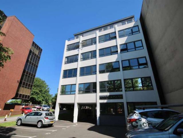 Flat for rent in Stamshaw, City Of Portsmouth
