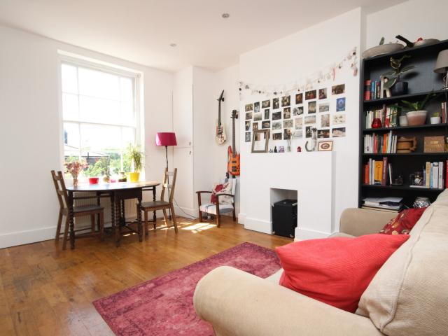 Apartment for rent in Chalk Farm, Greater London