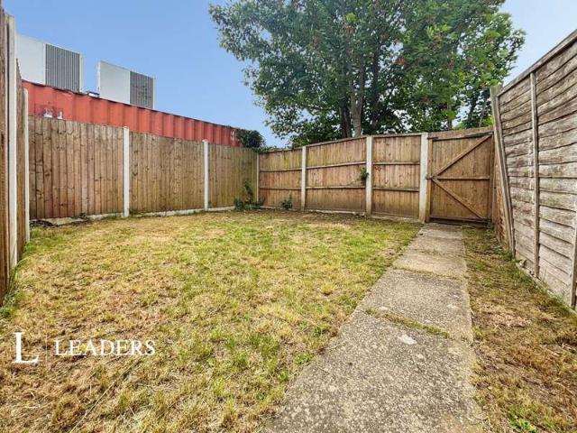 Flat for sale in Worthing, West Sussex