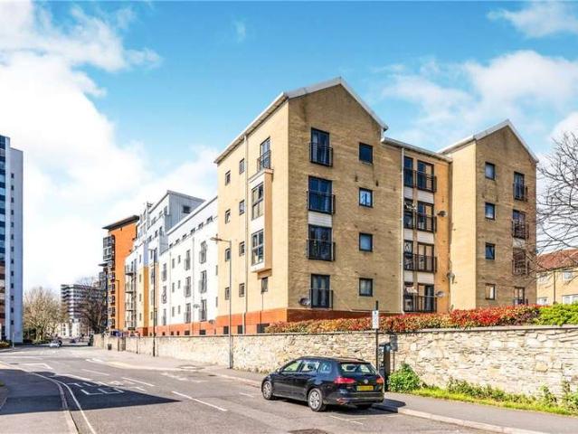 Flat for sale in St Mary's, City Of Southampton
