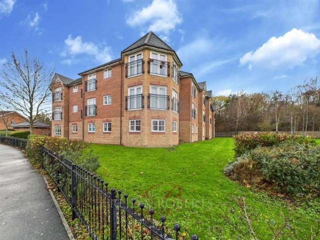 Flat for sale in Tanyfron, Wales