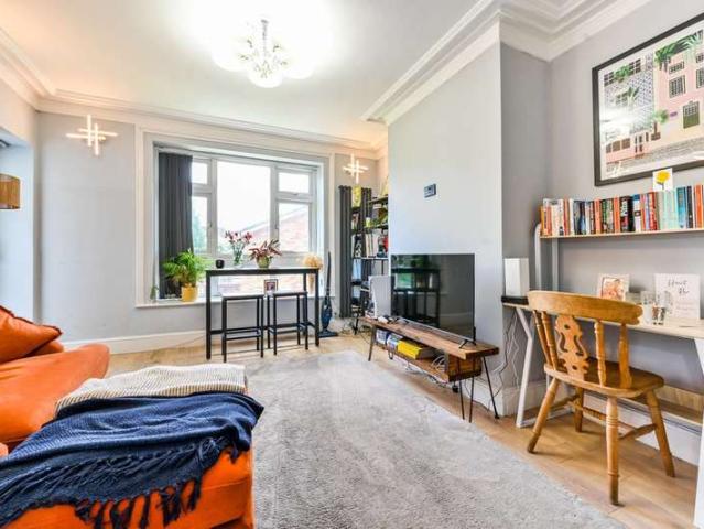 Flat for rent in Hackney, Clapton