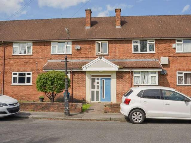 Flat for sale in Gorse Hill, Trafford Park
