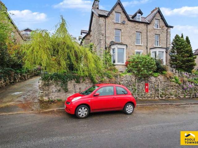 Flat for sale in Grange-over-sands