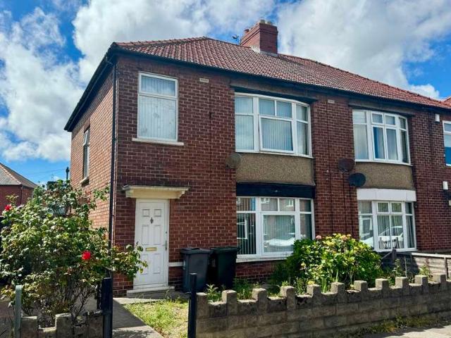 Flat for rent in Meadow Well, North Shields
