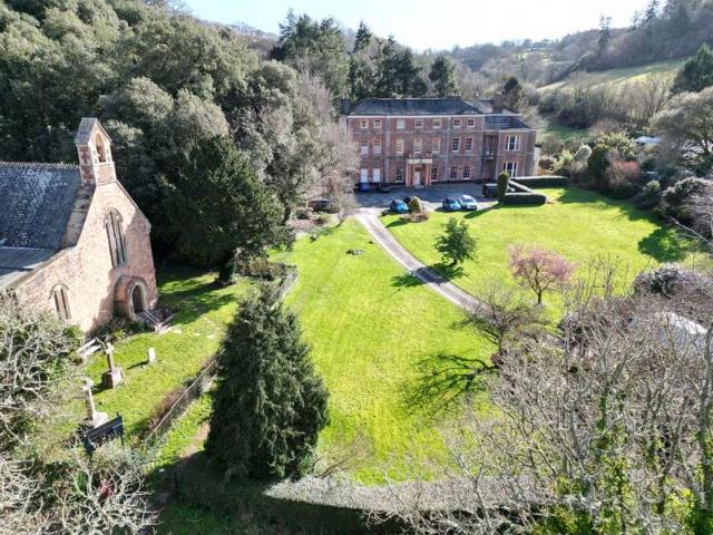 Flat for sale in Haccombe with Combe, Bridford