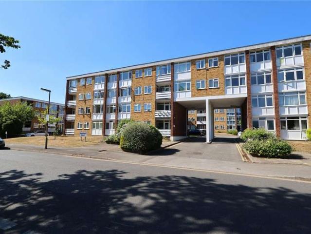 Flat for sale in Westfield, Woking