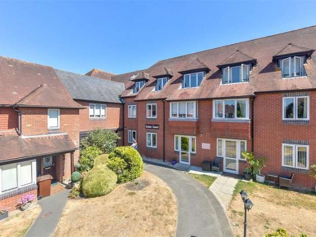 Flat for sale in Bridgefield, Kent