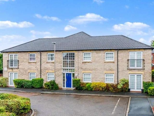 Flat for rent in Leigh, Wigan