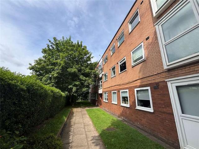Flat for sale in Salford, Greater Manchester