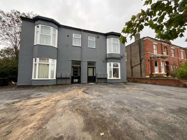 Apartment for sale in Southport, Sefton