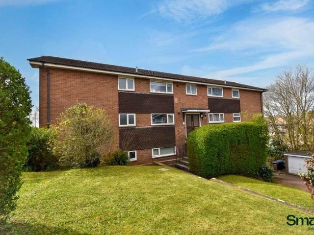 Flat for sale in Hulham, Budlake