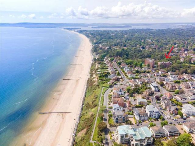 Flat for sale in Bournemouth