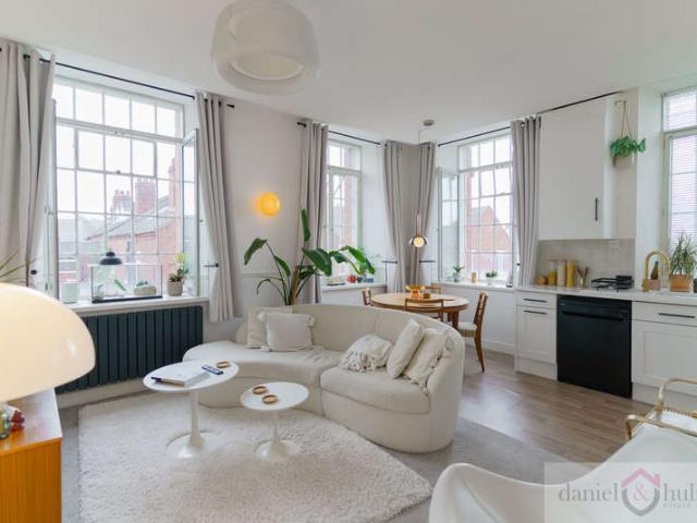 Flat for sale in Kingsley Moor, Staffordshire