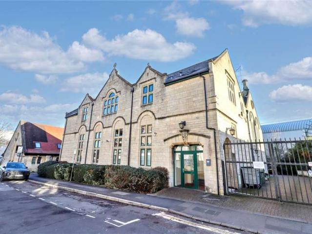 Flat for sale in East Twerton, Dulcote
