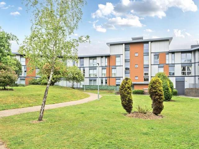 Flat for sale in Three Bridges, Glynde