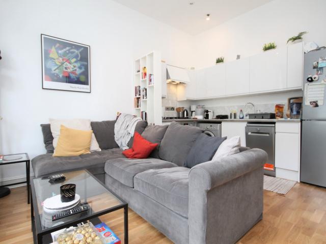 Apartment for rent in Holloway, Greater London