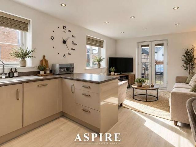 Flat for sale in Noak Hill, Basildon