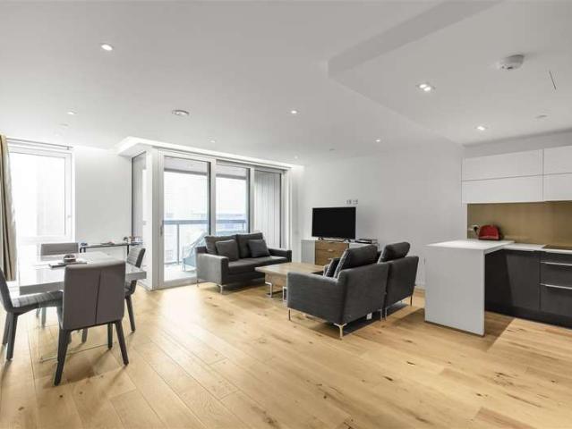 Flat for sale in Westminster, Greater London