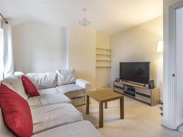 Flat for rent in Lye Valley, The Slade