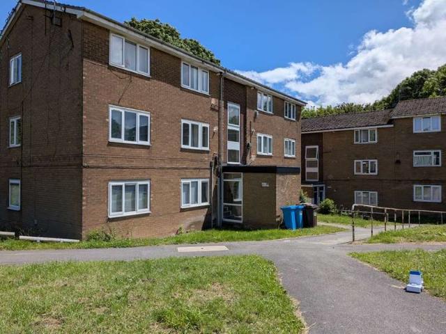 Flat for sale in Shiregreen, South Yorkshire