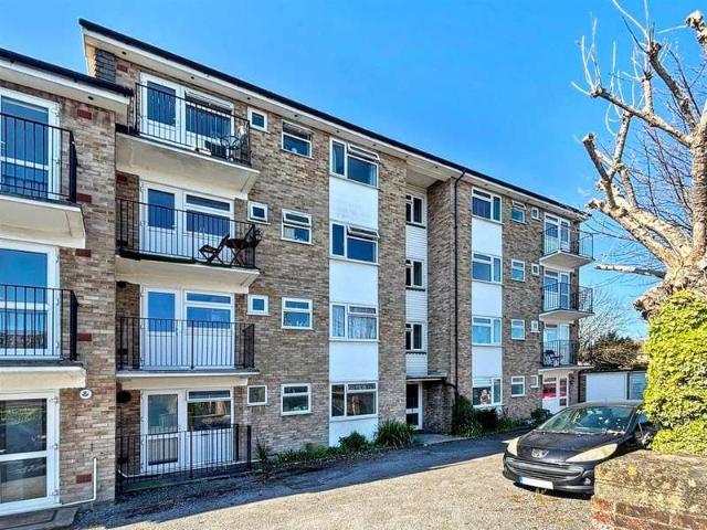 Flat for sale in Upperton, Eastbourne