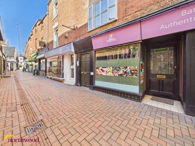 Flat for sale in Calthorpe, Cherwell