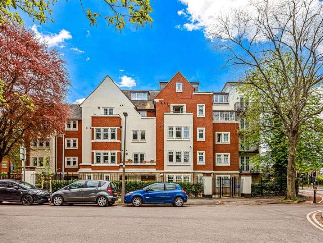 Flat for sale in Old Wharf, City Of Leicester