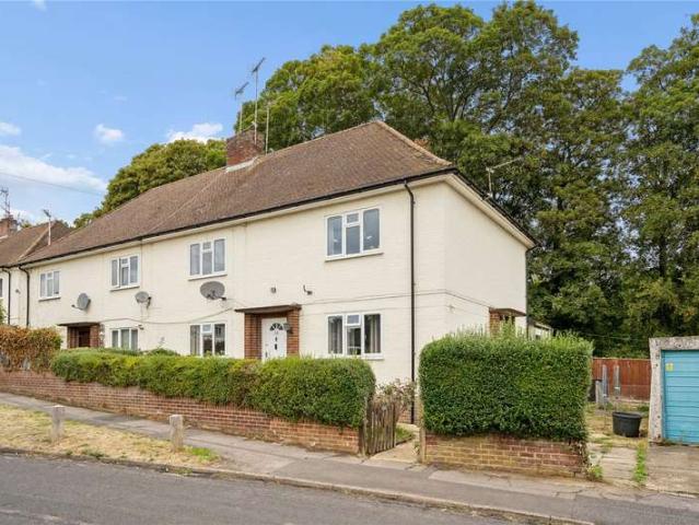 Flat for rent in Henley-on-Thames, Berrick Salome