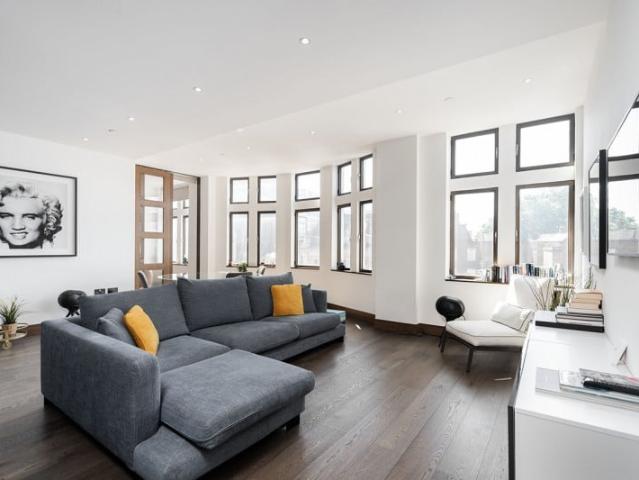 Flat for sale in East Marylebone, Mayfair