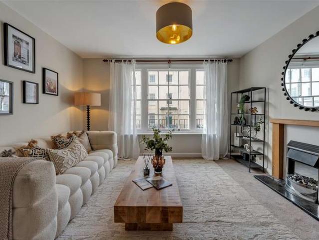 Flat for sale in Clifton Village, Bristol