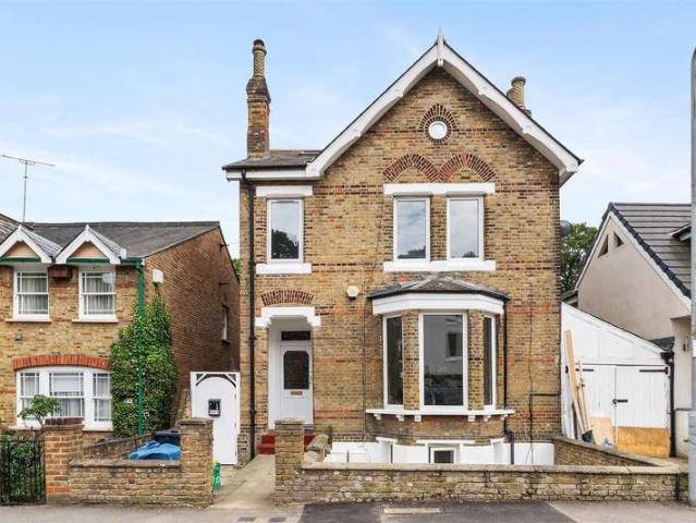 Flat for rent in Wanstead, Snaresbrook