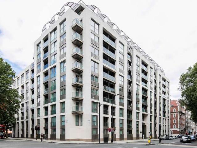 Flat for sale in Westminster, Greater London