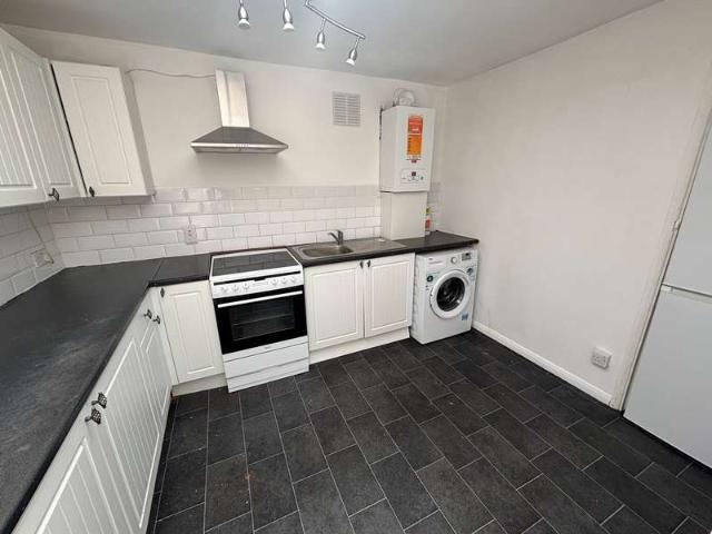 Flat for rent in Cranham, Greater London