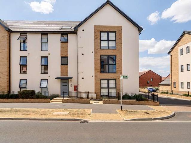 Flat for sale in Yate Rocks, Yate