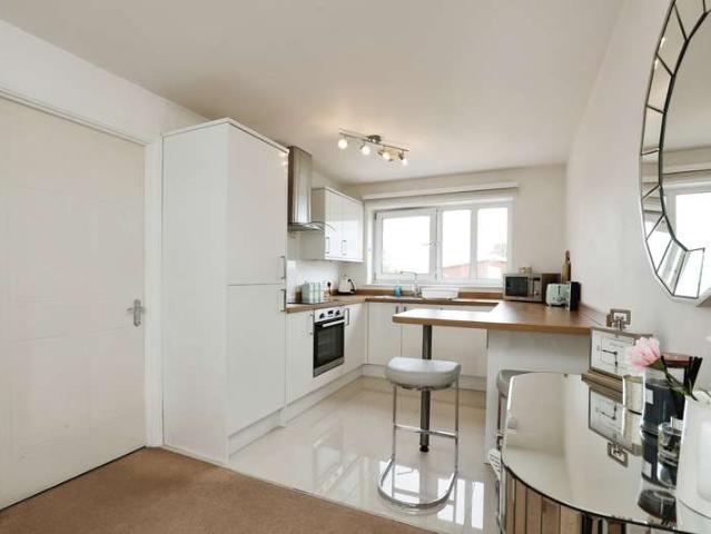 Flat for rent in Cardiff International Sports Village, Falcon Lodge