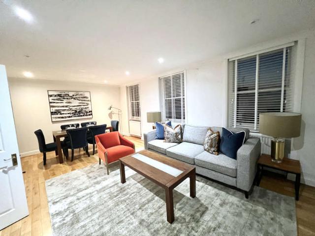 Flat for rent in Kensington, Earl's Court