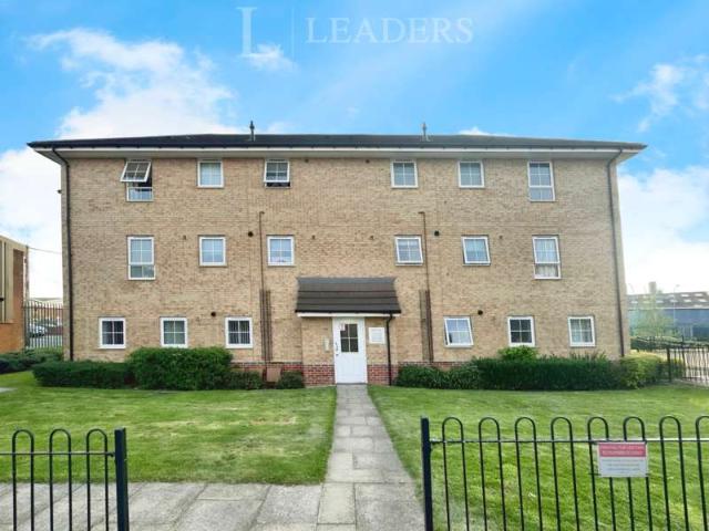 Flat for rent in Catherine Cross, Darlaston