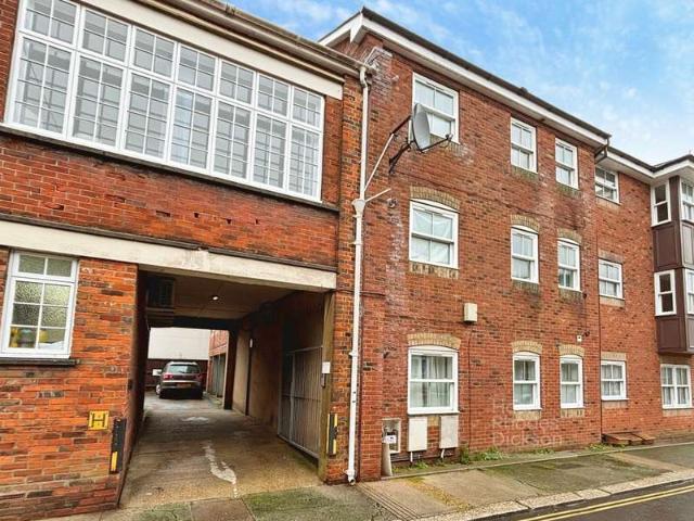 Flat for sale in Shide, Isle Of Wight