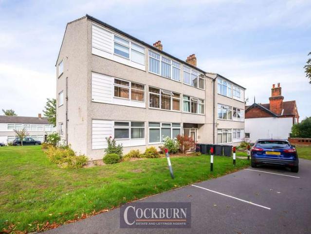 Flat for sale in Mottingham, Greater London
