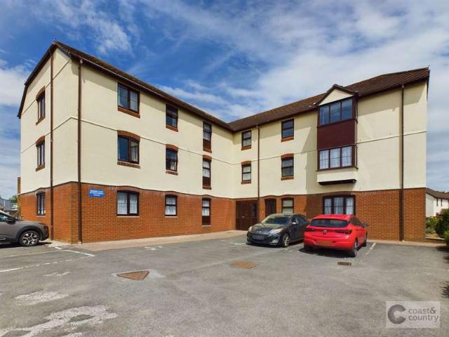 Flat for sale in Knowles Hill, Bridford