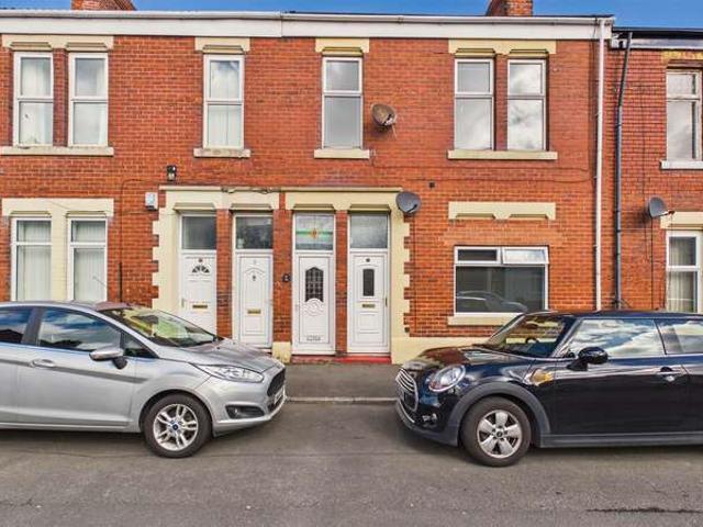 Flat for sale in Roker, Sunderland