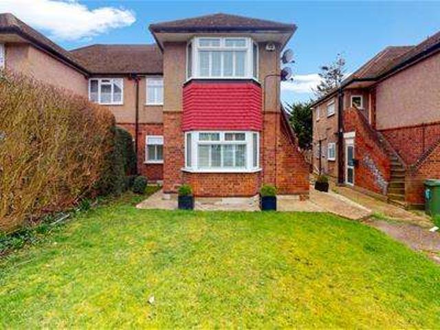 Flat for sale in Sudbury, North Wembley